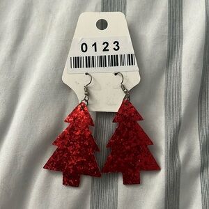 🎄 Red Sparkly Christmas Tree Earrings 🎄